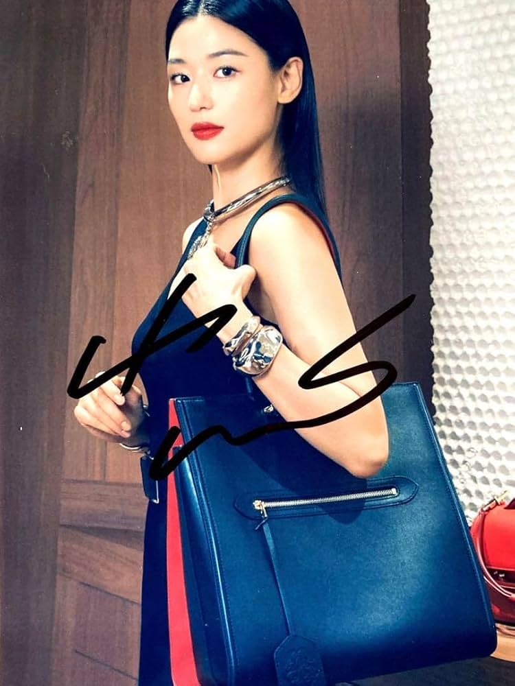 チョン・ジヒョン直筆サイン入り2Lサイズ写真…Jun Ji-hyun… 【公式通販】